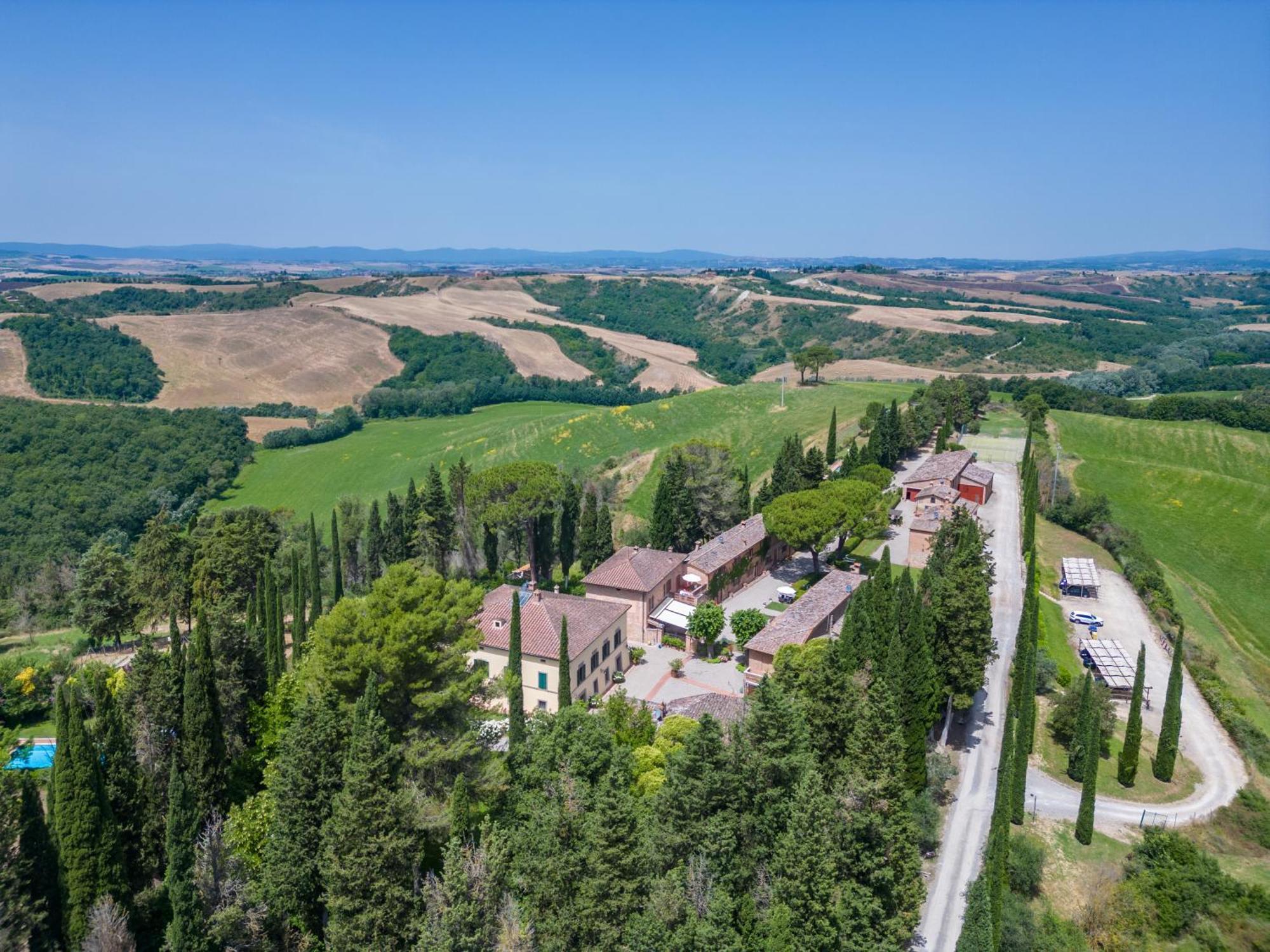 Villa Agriturismo Tenuta La Campana Asciano Exteriér fotografie