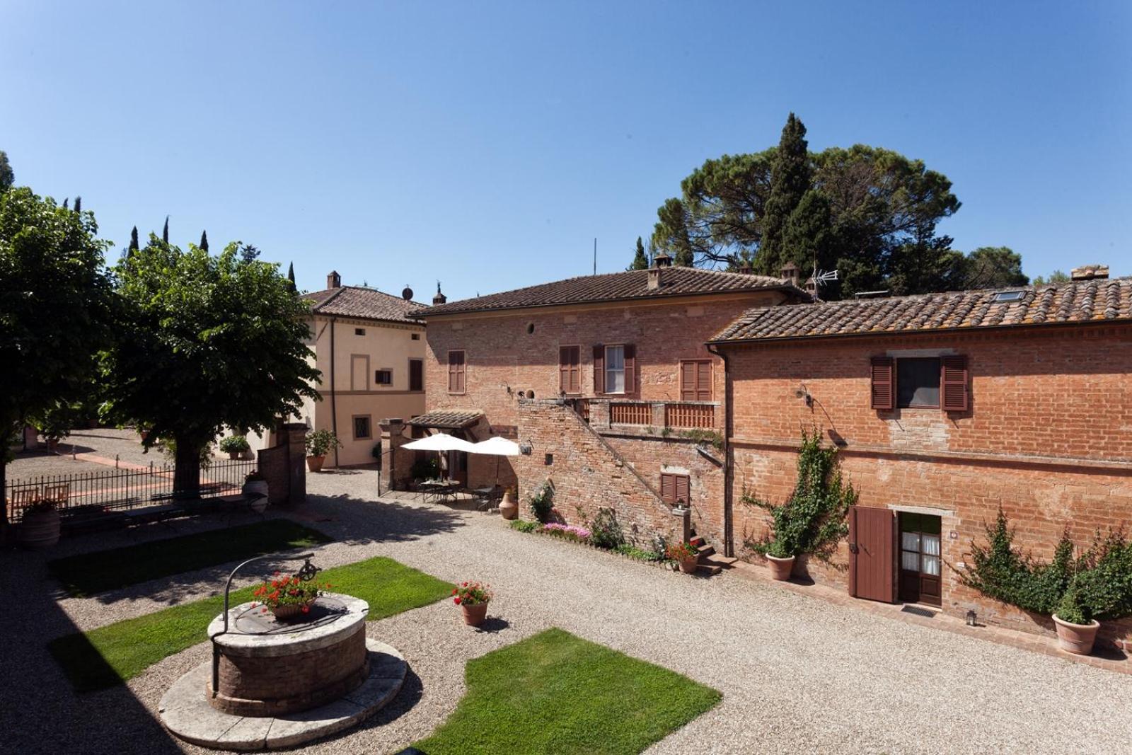 Villa Agriturismo Tenuta La Campana Asciano Exteriér fotografie