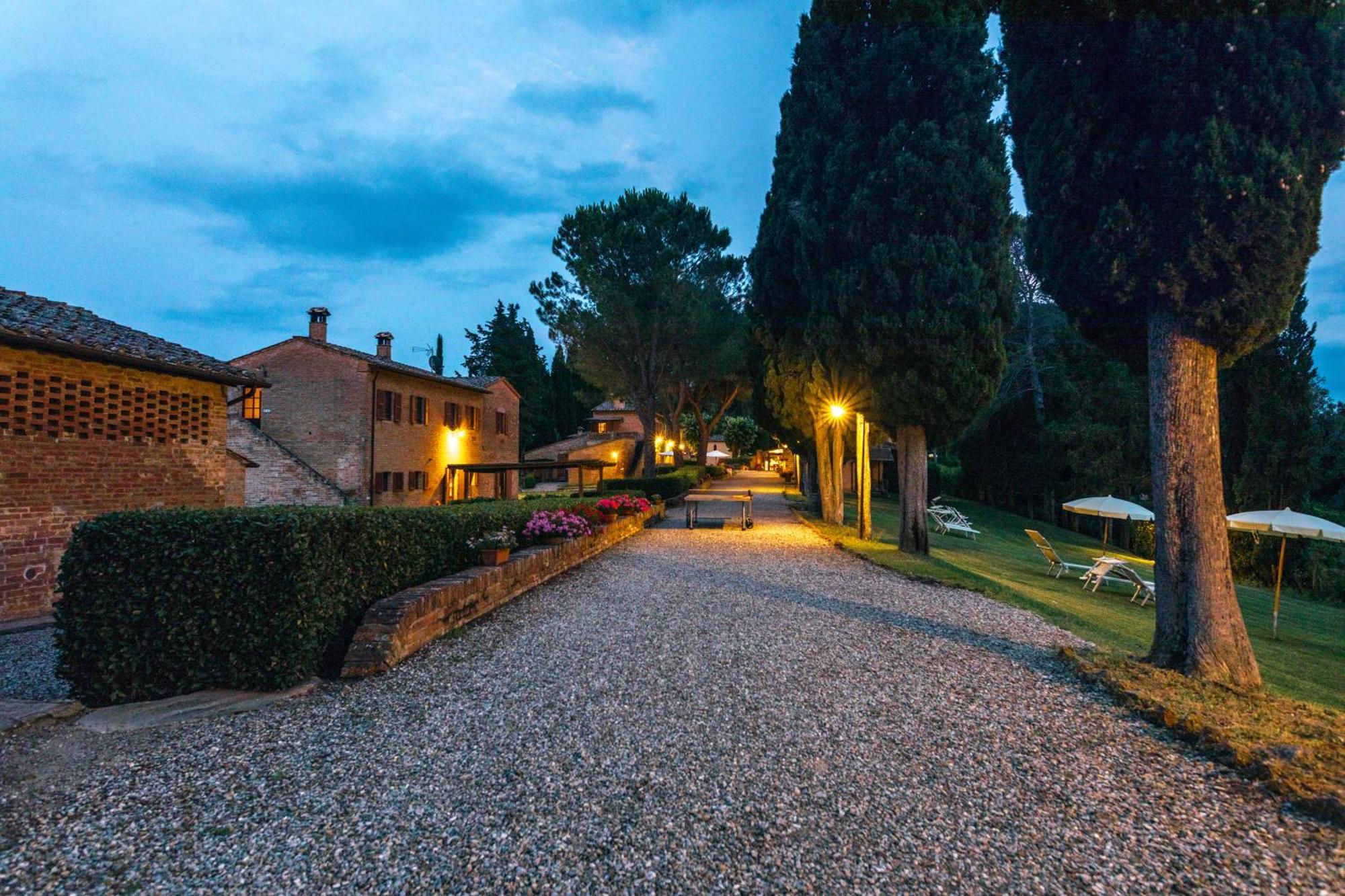 Villa Agriturismo Tenuta La Campana Asciano Exteriér fotografie